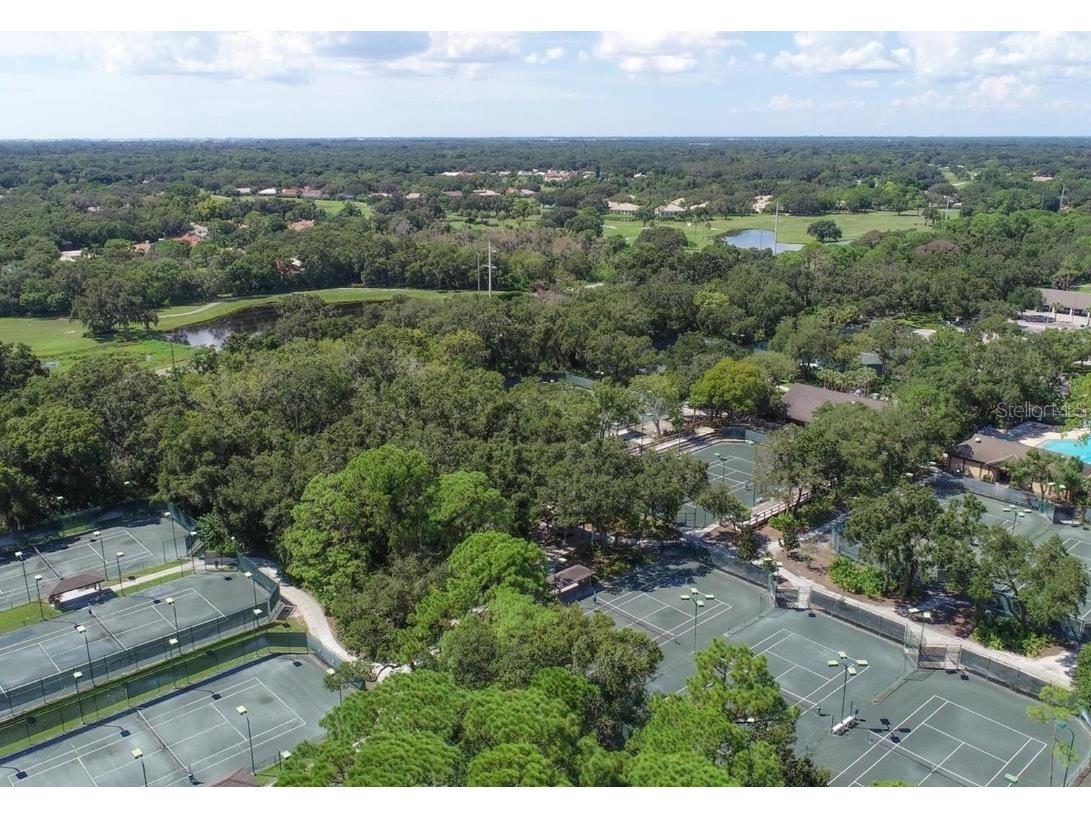 2960 Sandringham Place Sarasota FL 34235 TB8453203 image36