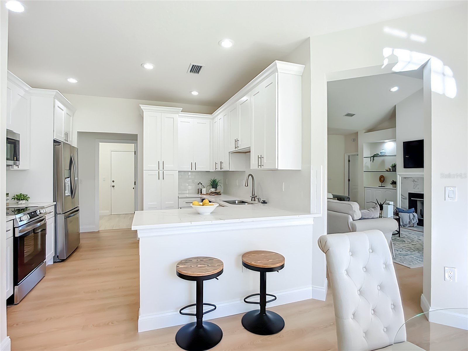 2960 Sandringham Place Sarasota FL 34235 TB8453203 image6