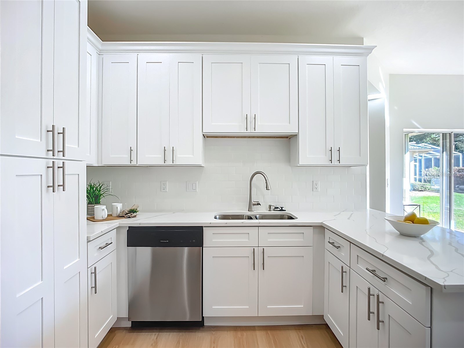 2960 Sandringham Place Sarasota FL 34235 TB8453203 image8