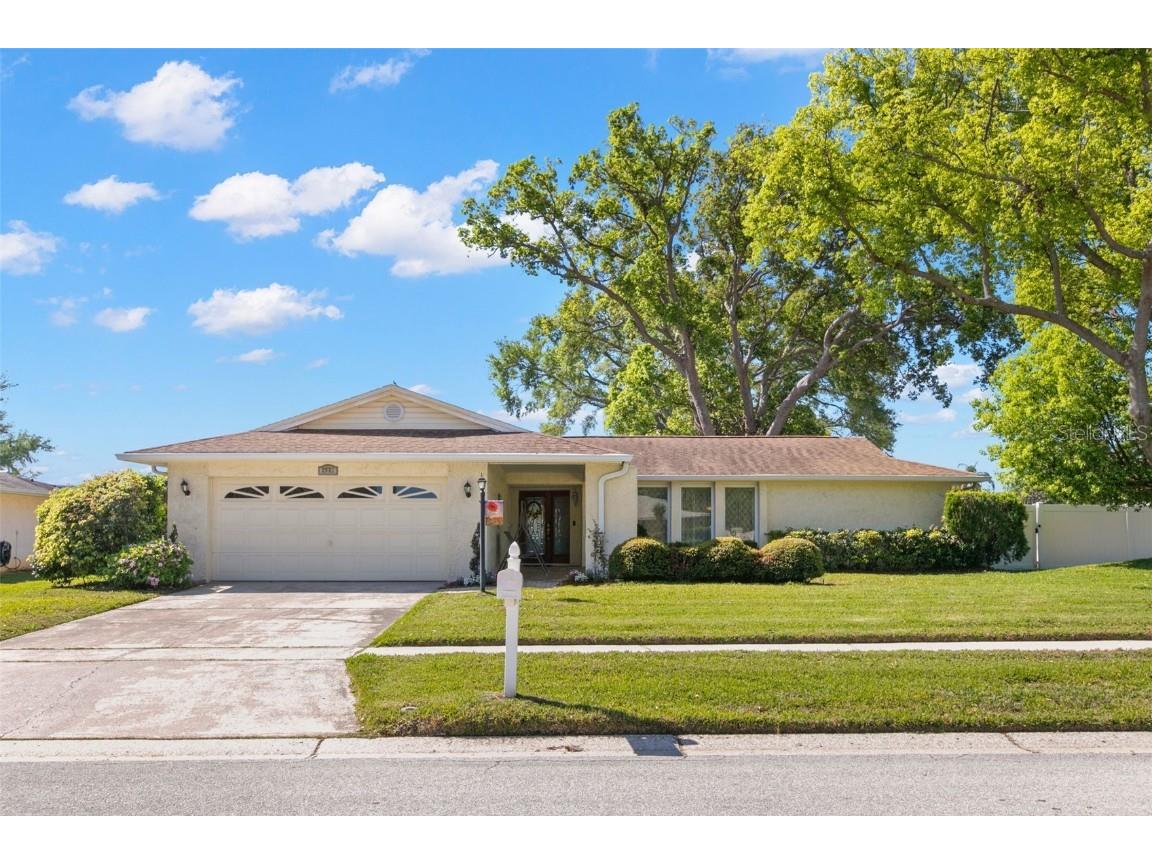 2961 Stockwood Drive Clearwater FL 33761 TB8372427 image1