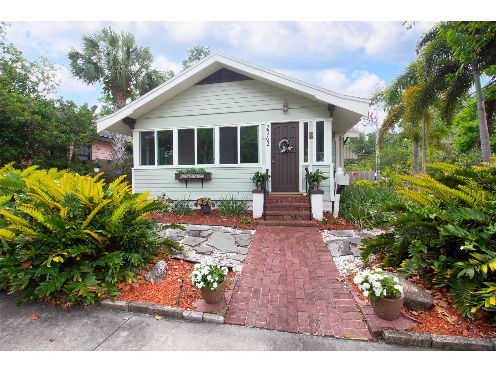 2962 Burlington Avenue N Saint Petersburg FL 33713 TB8509588 image1