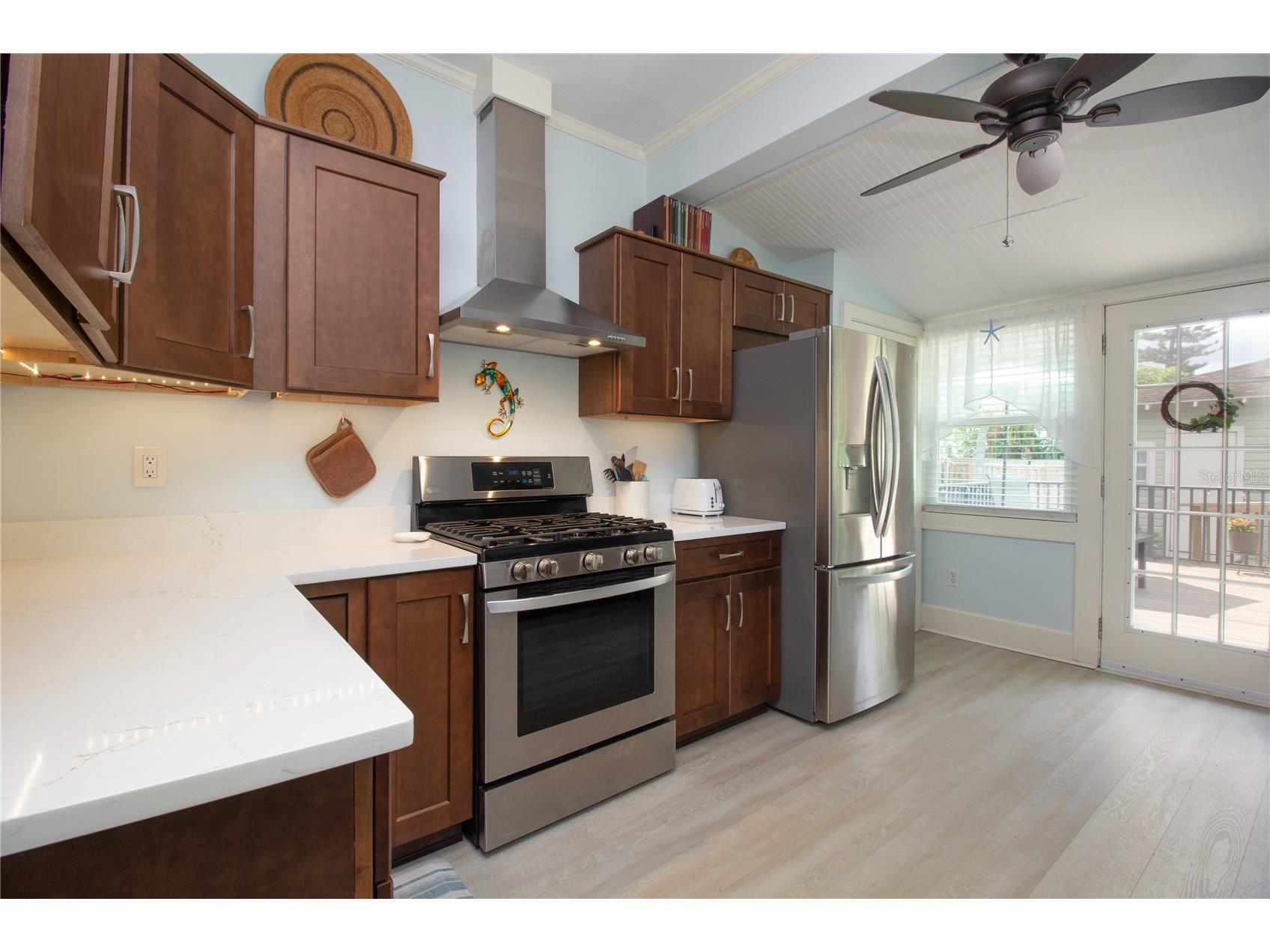2962 Burlington Avenue N Saint Petersburg FL 33713 TB8509588 image13