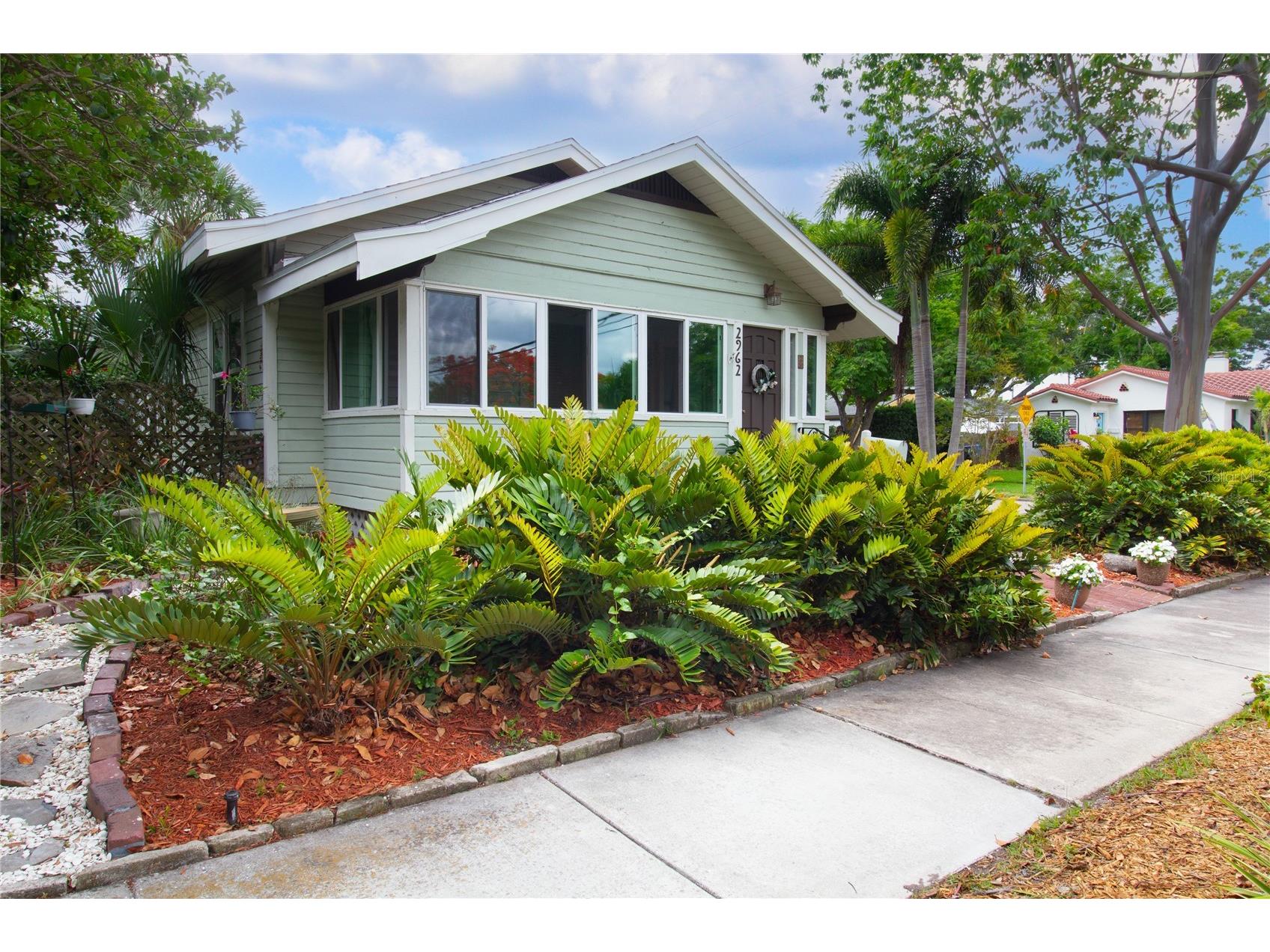 2962 Burlington Avenue N Saint Petersburg FL 33713 TB8509588 image2