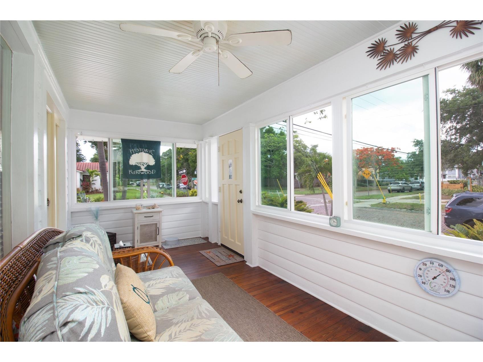 2962 Burlington Avenue N Saint Petersburg FL 33713 TB8509588 image5