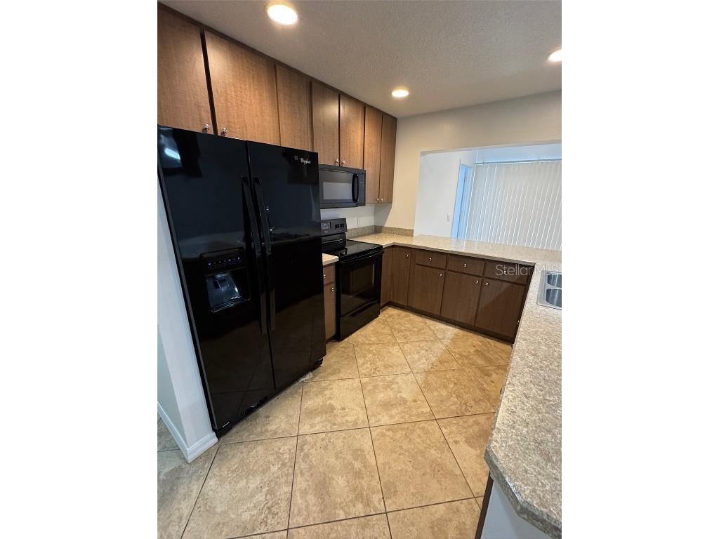 2963-2963 Walnut Court Leesburg FL 34748 OM702966 image4