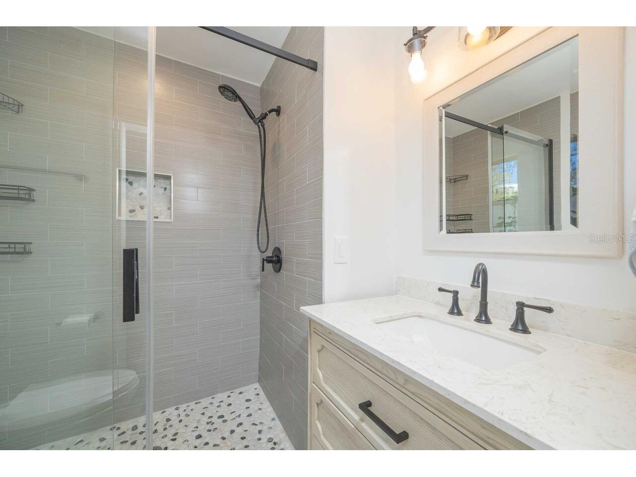 2964 Alonso Road Jacksonville FL 32216 FC318048 image15