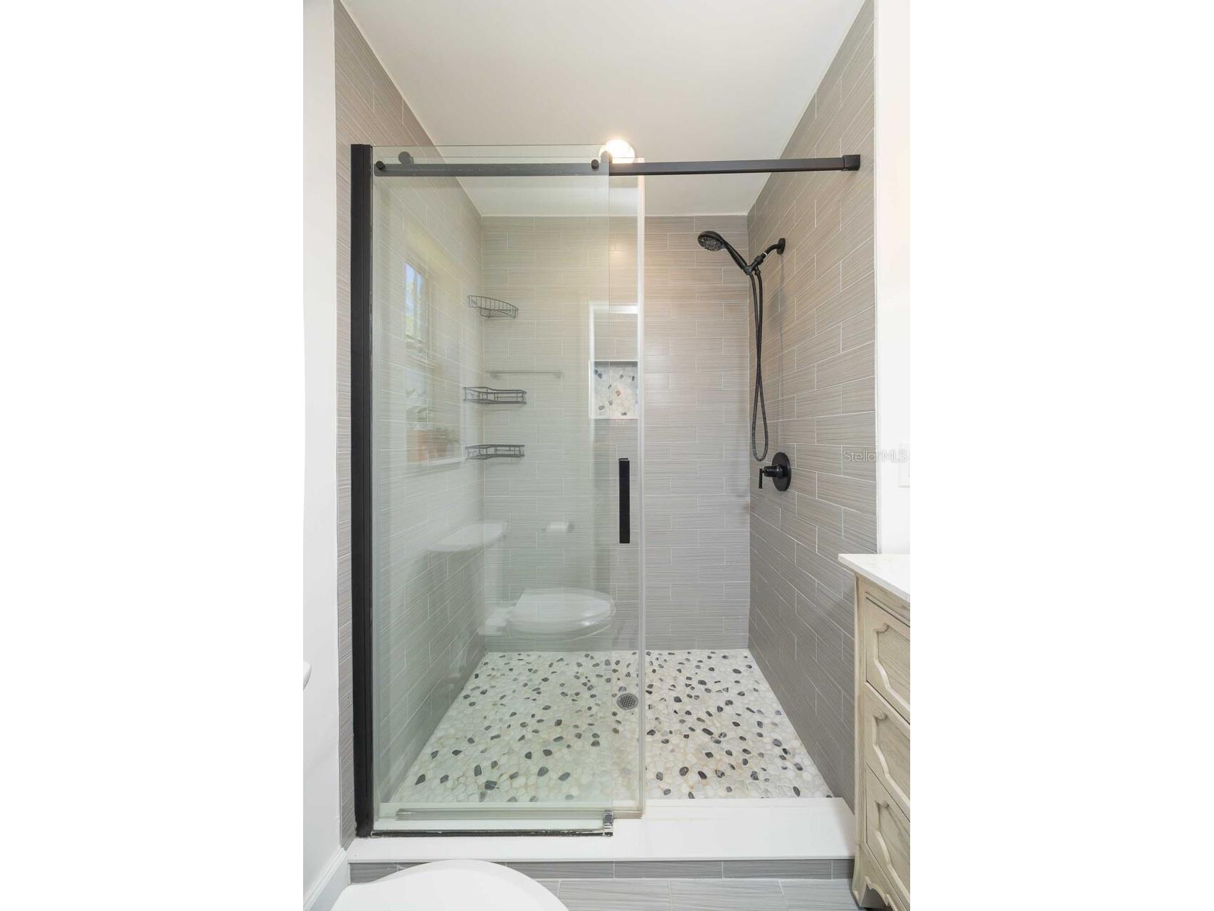 2964 Alonso Road Jacksonville FL 32216 FC318048 image16