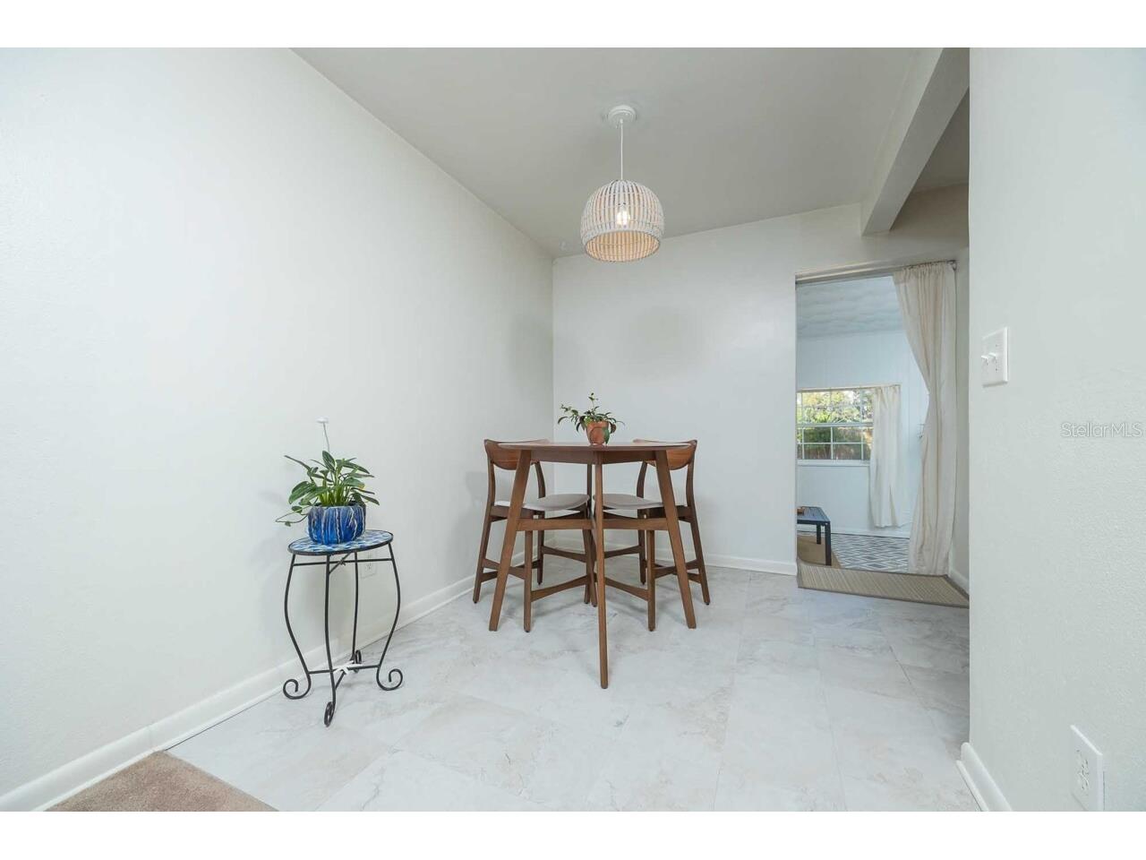2964 Alonso Road Jacksonville FL 32216 FC318048 image6