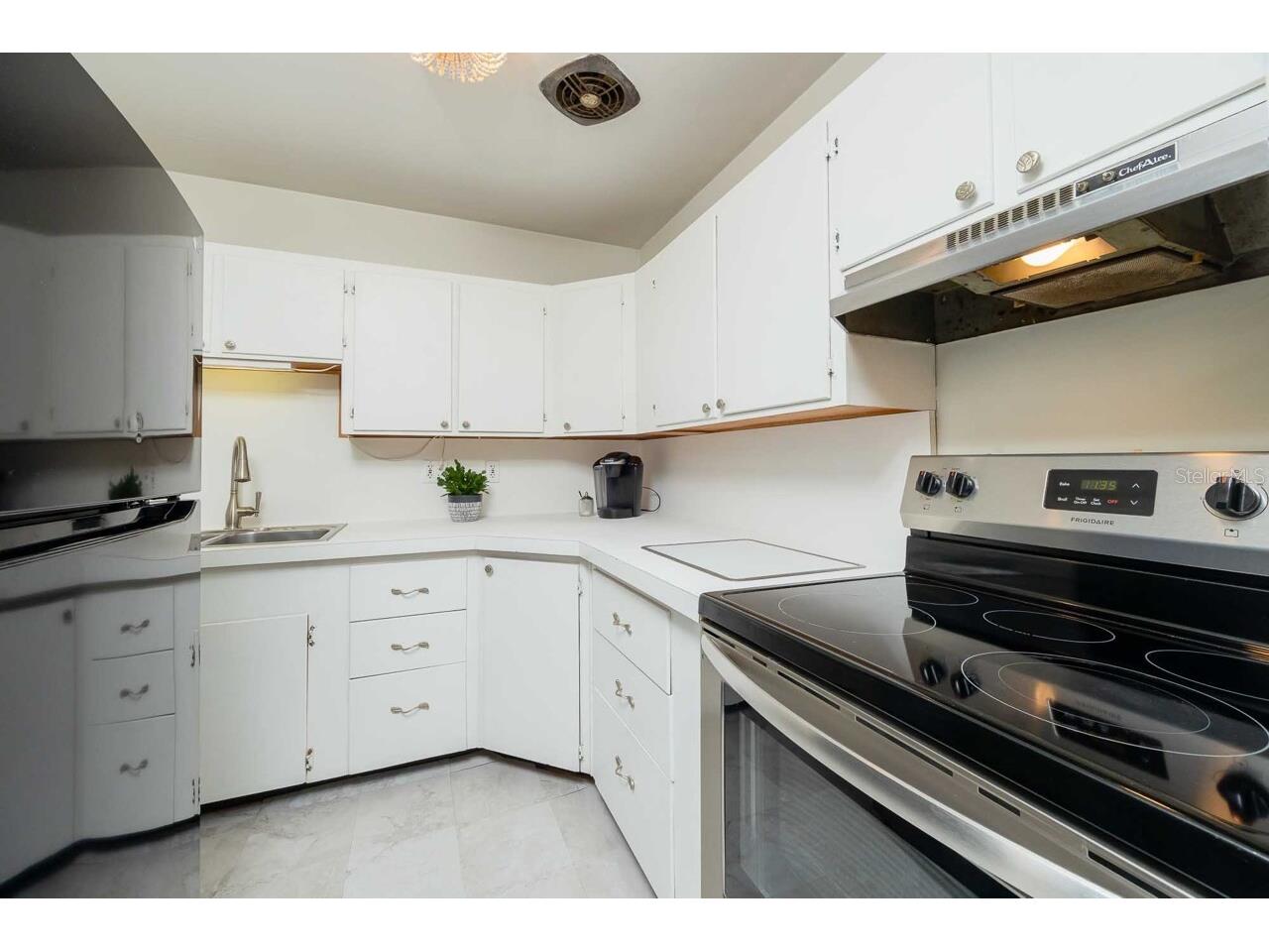 2964 Alonso Road Jacksonville FL 32216 FC318048 image7