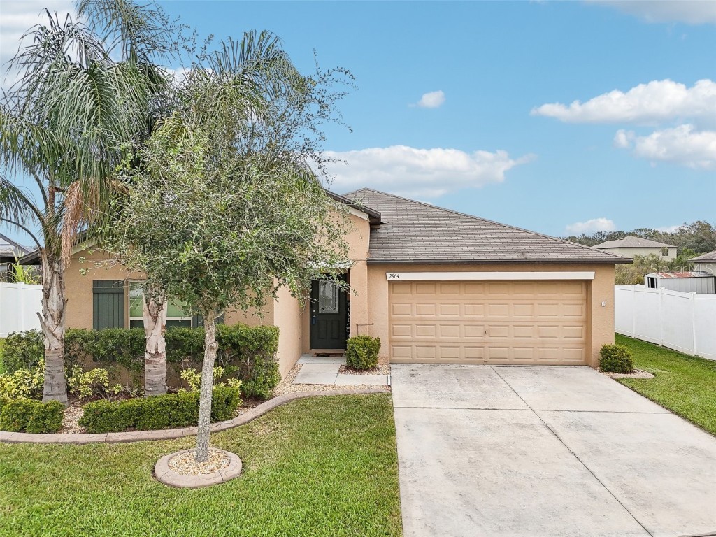2964 Moulden Hollow Drive Zephyrhills FL 33540 TB8334296 image1