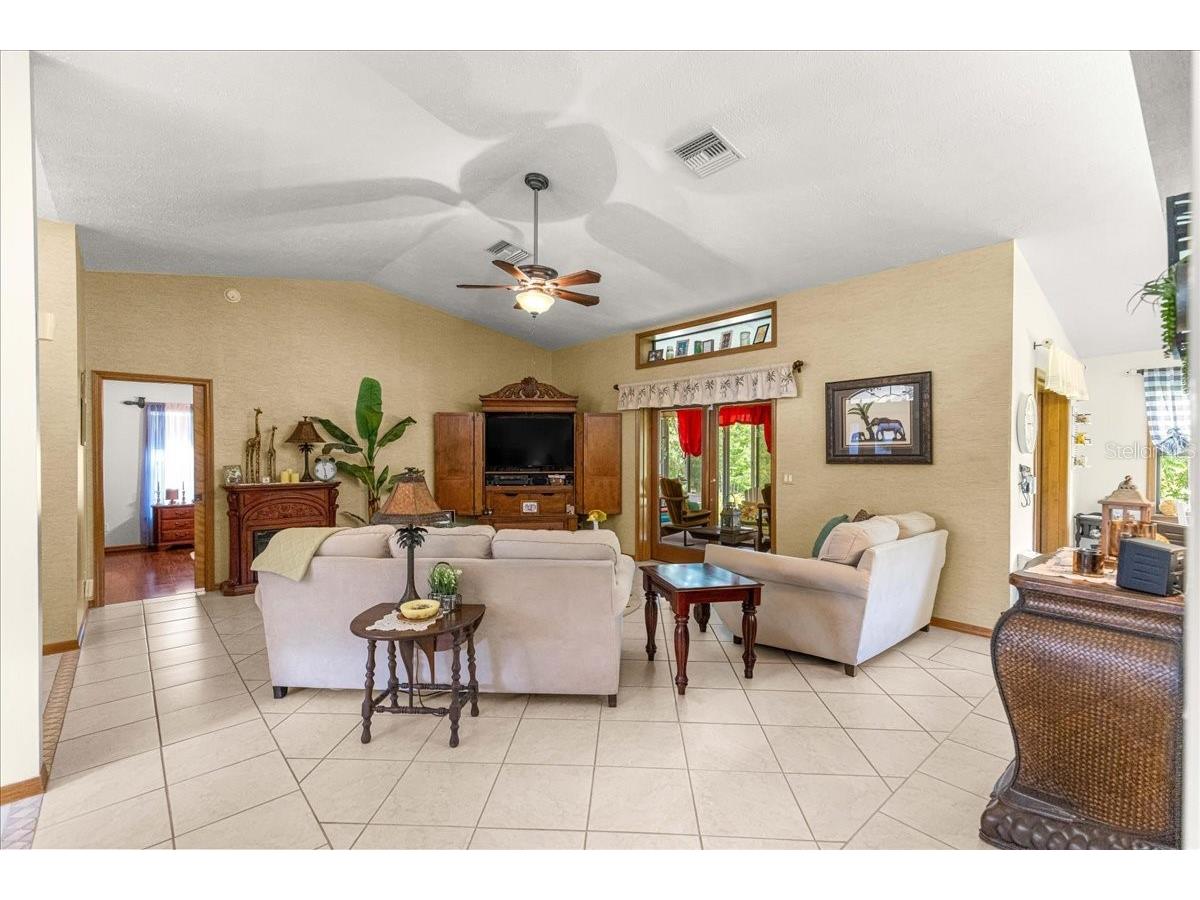 2964 S Cygnet Terrace Inverness FL 34450 OM725446 image4