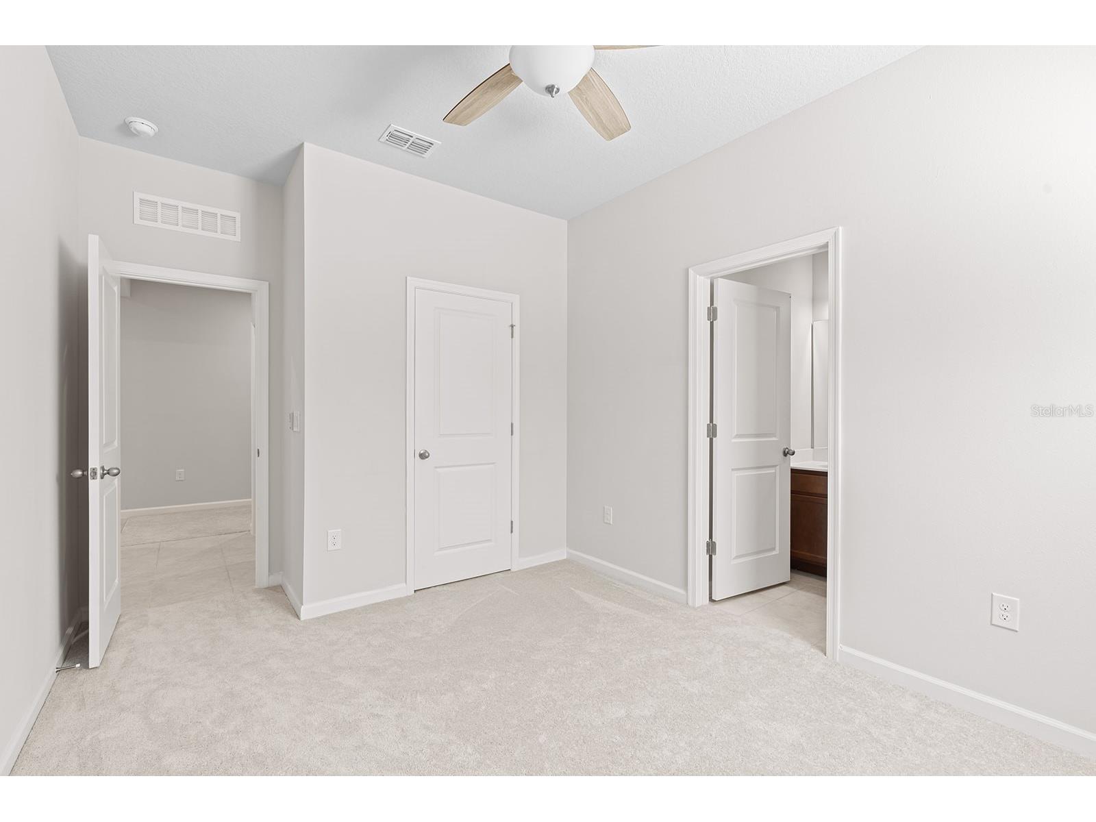 2964 Slough Creek Drive Kissimmee FL 34744 O6392630 image24