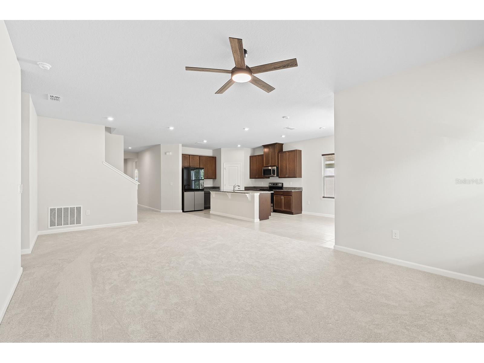 2964 Slough Creek Drive Kissimmee FL 34744 O6392630 image3