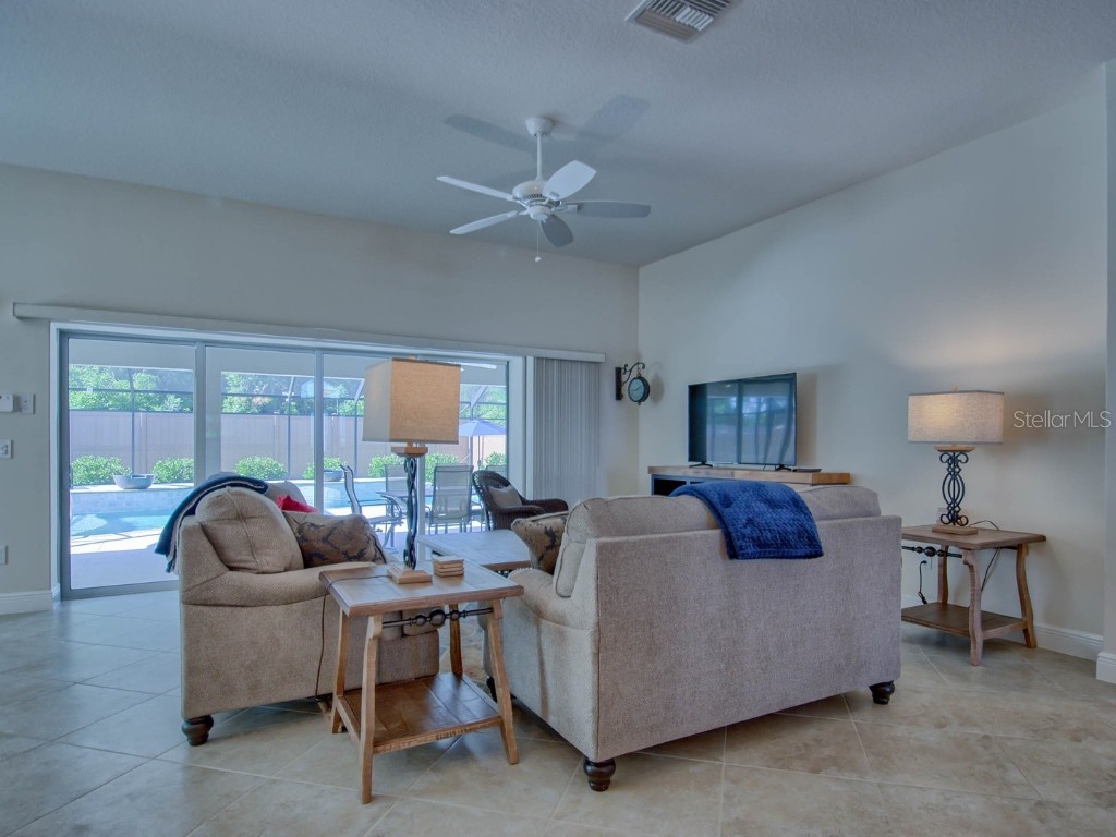 2964 Suber Street The Villages FL 32163 OM705797 image7