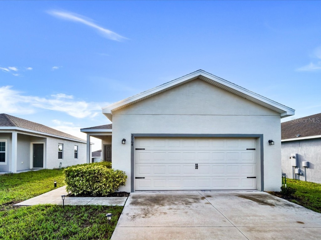 2964 Whispering Trails Drive Winter Haven FL 33884 P4925949 image1