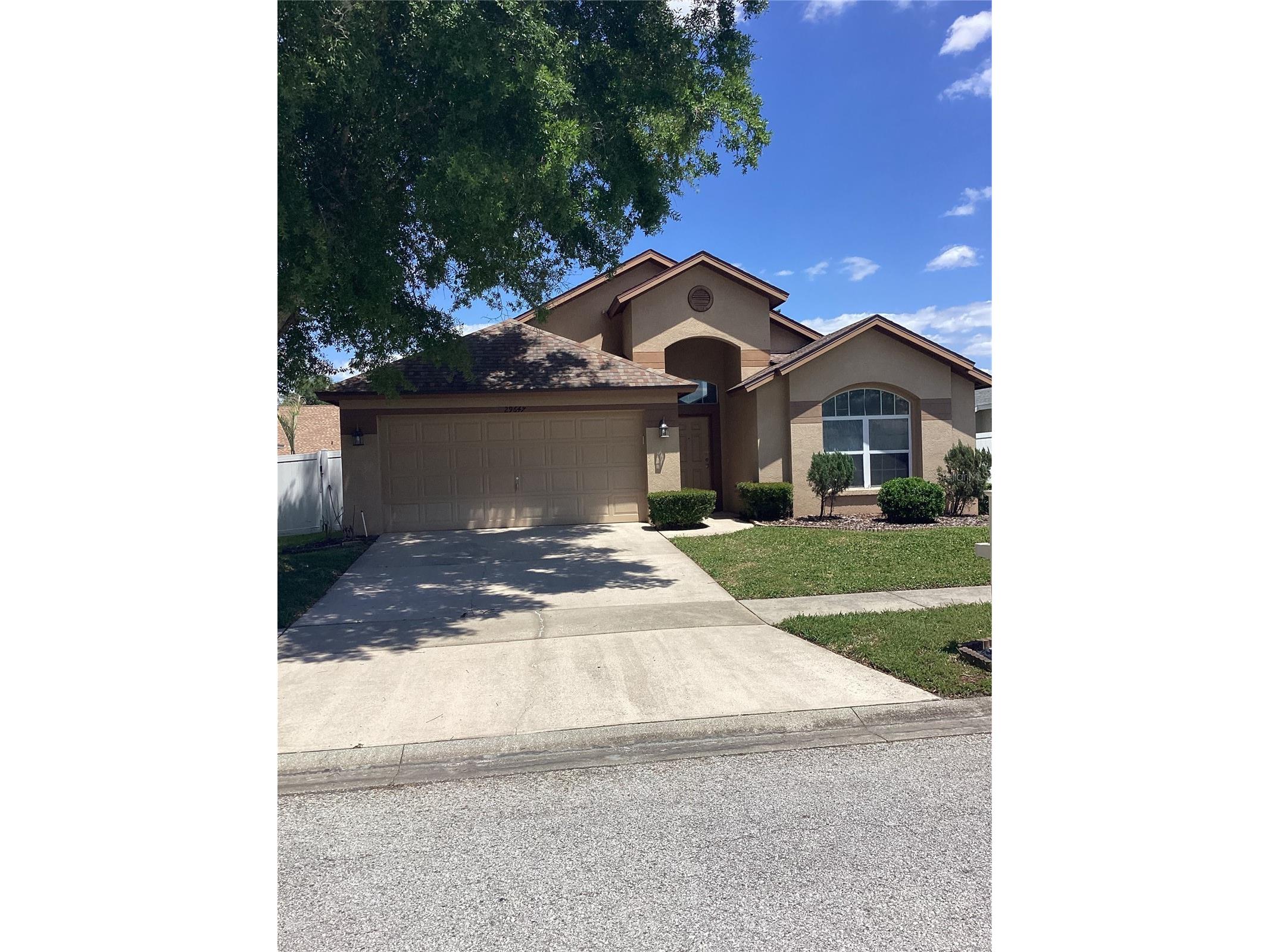29647 Fog Hollow Drive Wesley Chapel FL 33543 TB8499954 image1