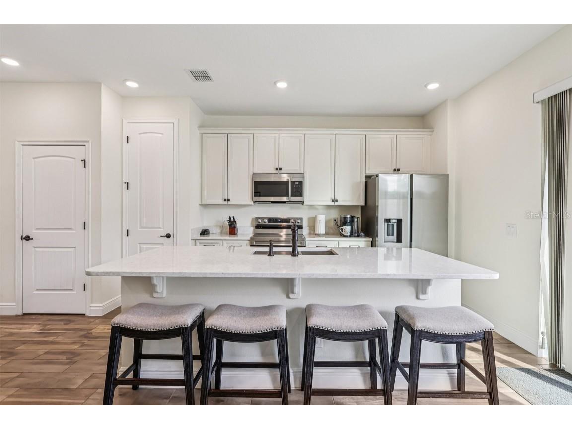 2968 On The Rocks Point Kissimmee FL 34747 TB8453088 image6