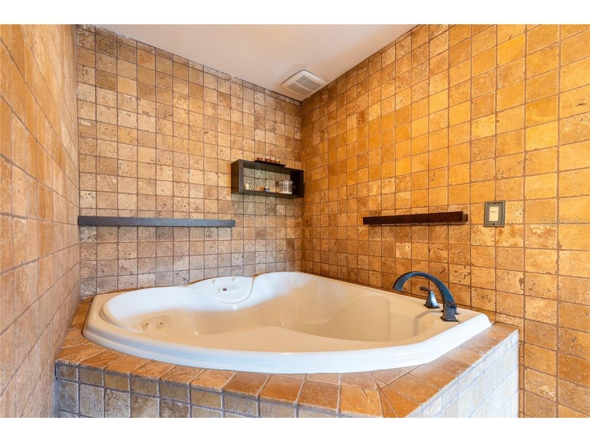 2969 La Concha Drive Clearwater FL 33762 TB8391999 image21