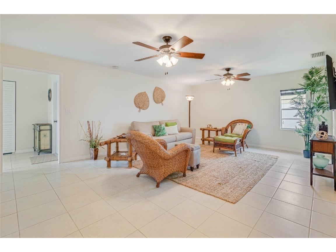 297 Cheshire Street Port Charlotte FL 33953 A4666576 image7