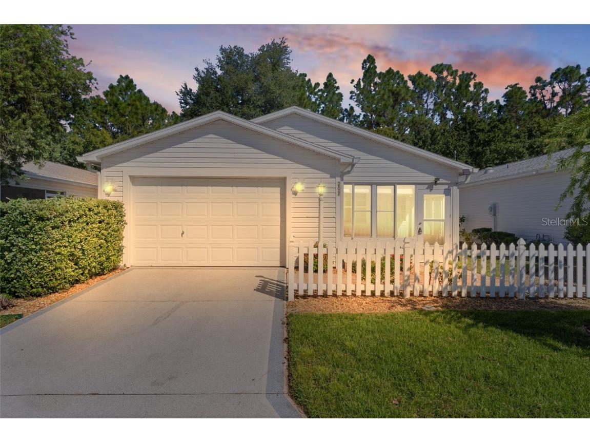 297 Emmalee Place The Villages FL 32162 G5103223 image2