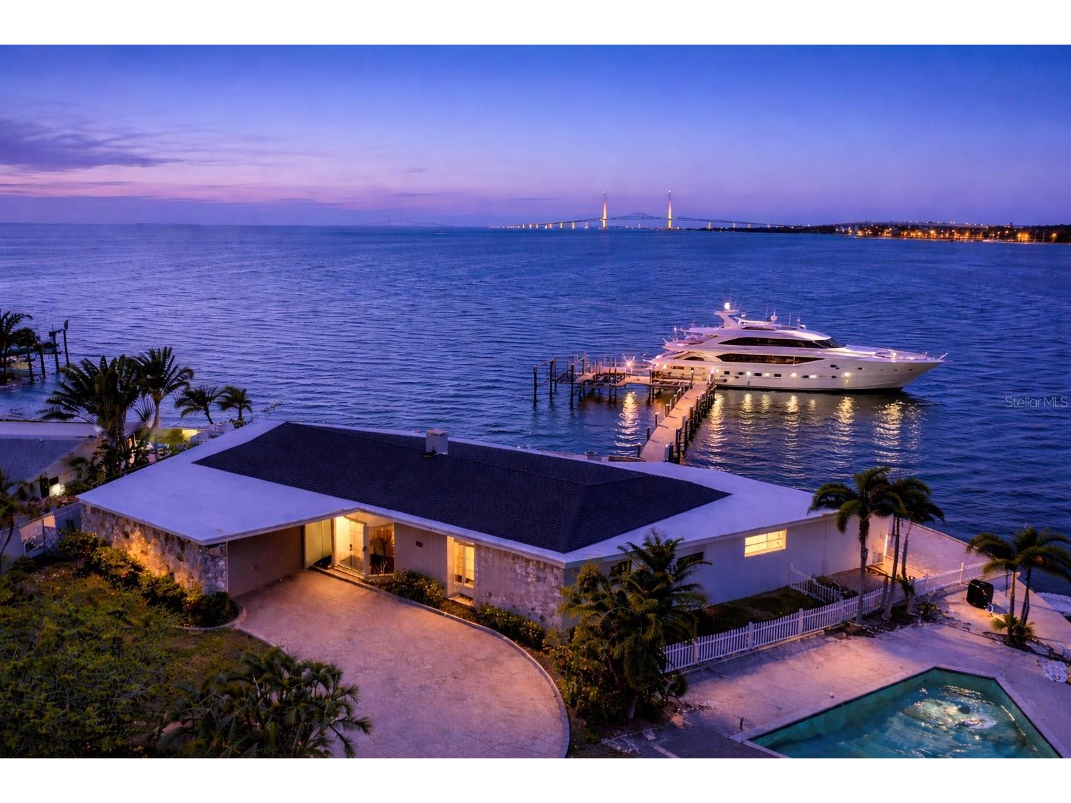 2970 68th Avenue S Saint Petersburg FL 33712 - GULF TB8488641 image2