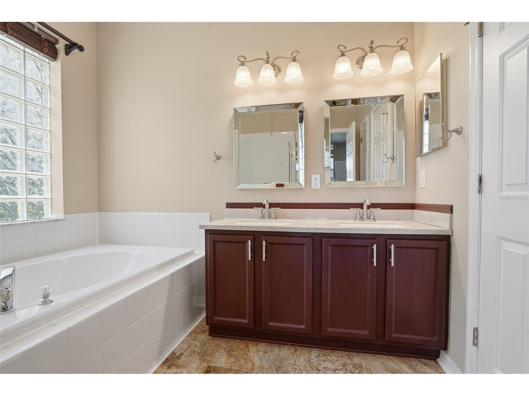 29725 Cedar Waxwing Drive Wesley Chapel FL 33545 TB8486949 image25