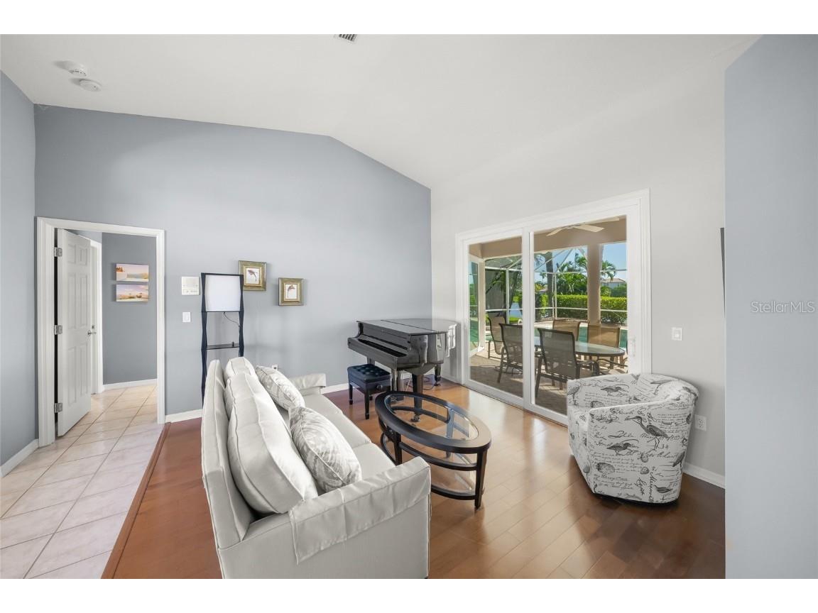 2973 Seasons Boulevard Sarasota FL 34240 A4665969 image14