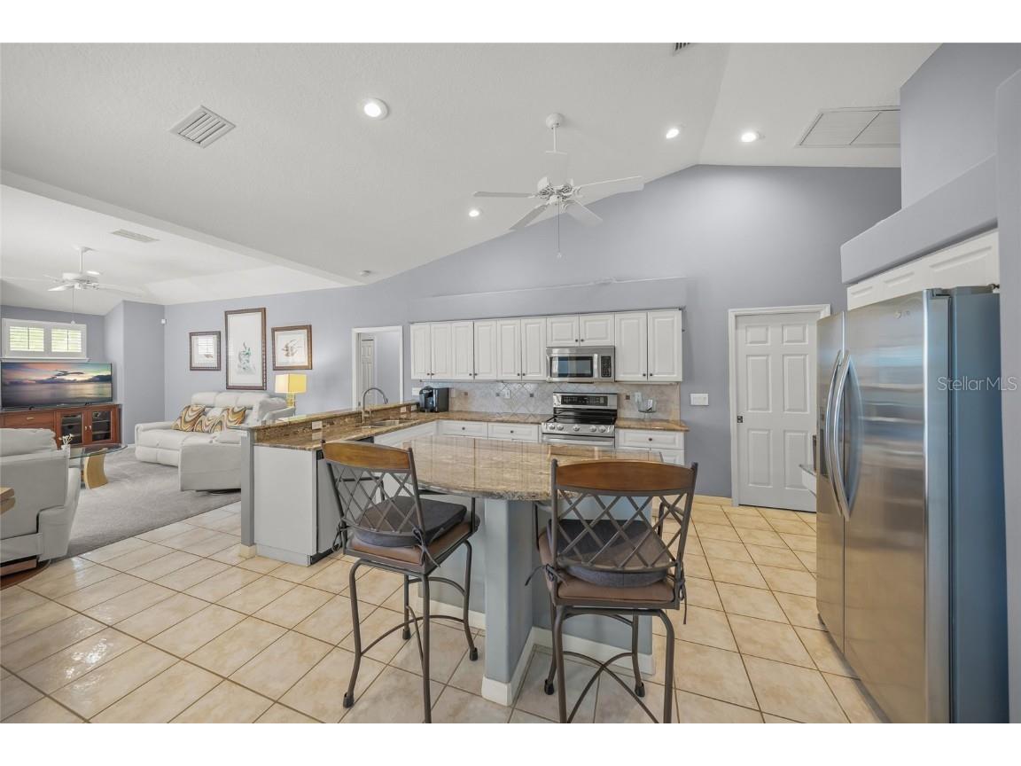 2973 Seasons Boulevard Sarasota FL 34240 A4665969 image16