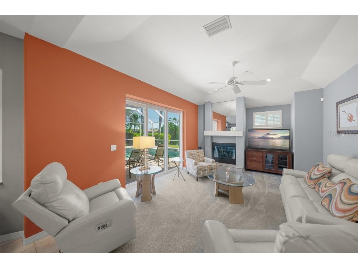 2973 Seasons Boulevard Sarasota FL 34240 A4665969 image23