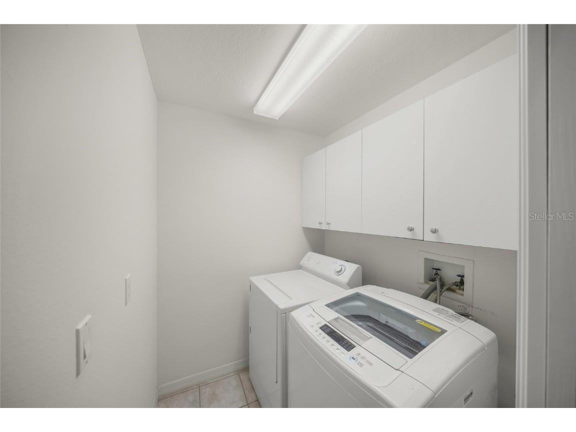 2973 Seasons Boulevard Sarasota FL 34240 A4665969 image32