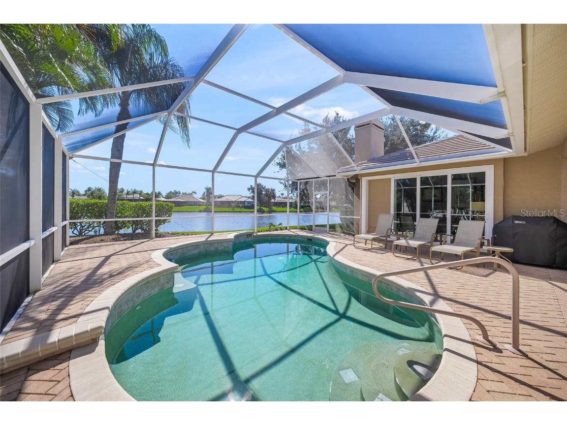 2973 Seasons Boulevard Sarasota FL 34240 A4665969 image36