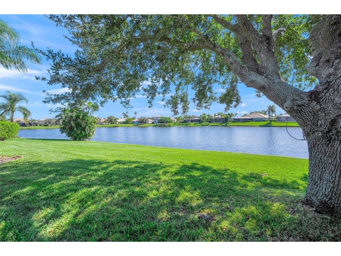 2973 Seasons Boulevard Sarasota FL 34240 A4665969 image38