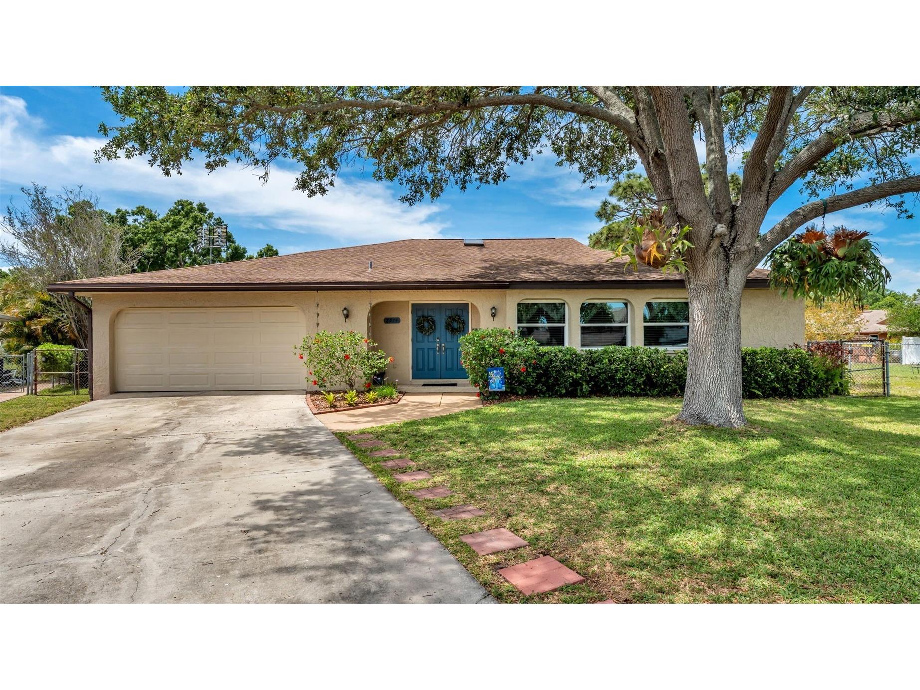 2974 163rd Terrace N Clearwater FL 33760 L4961104 image1