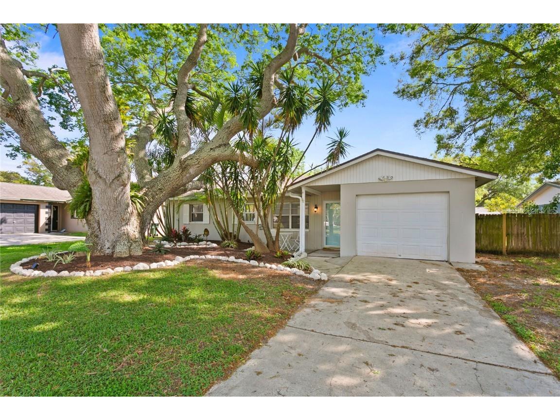 2974 Hillsdale Avenue Largo FL 33774 U8248259 image1
