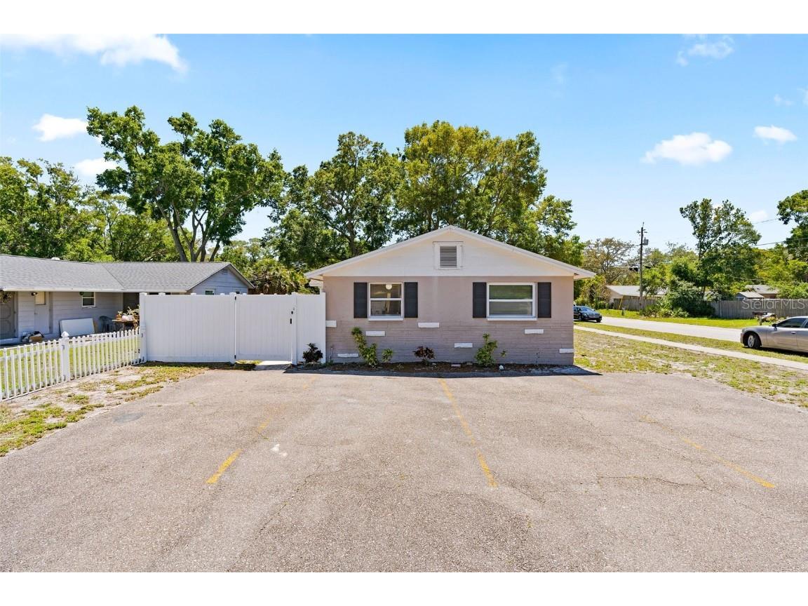 2978 Oaklawn Avenue Largo FL 33771 U8234647 image1