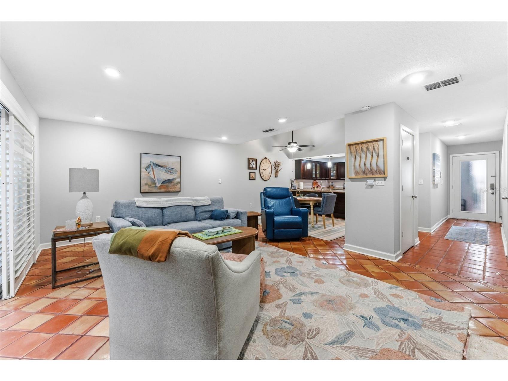 2979 W Knights Avenue Tampa FL 33611 TB8496137 image4