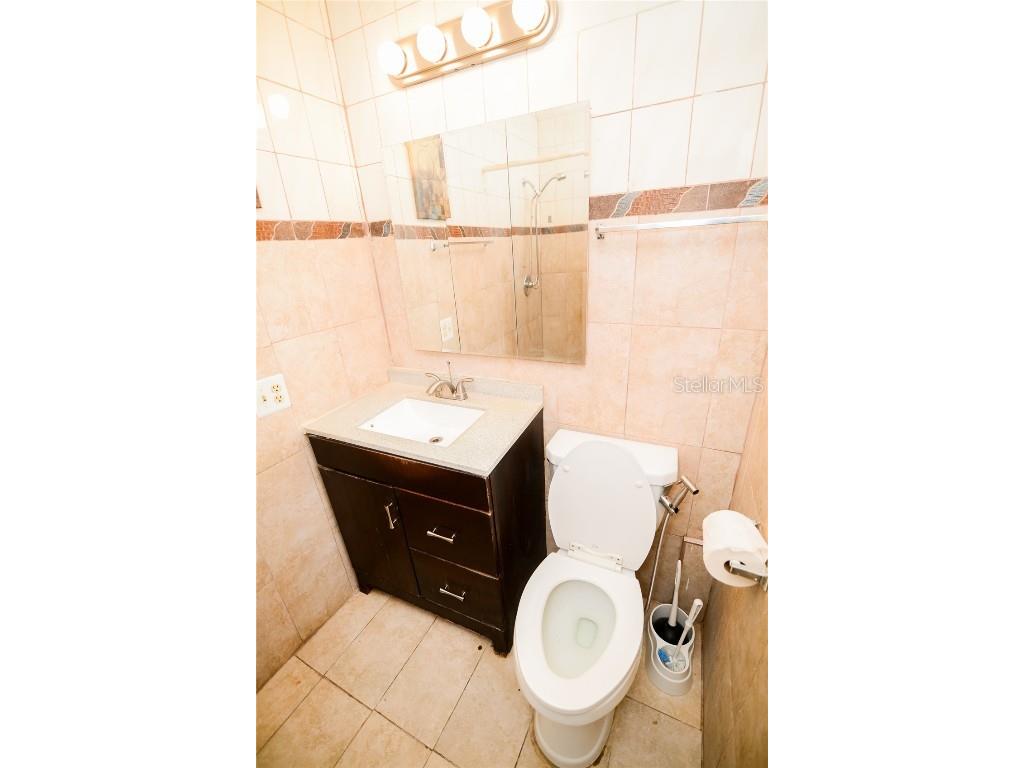 298 NW 104th Street Miami FL 33150 O6329861 image19