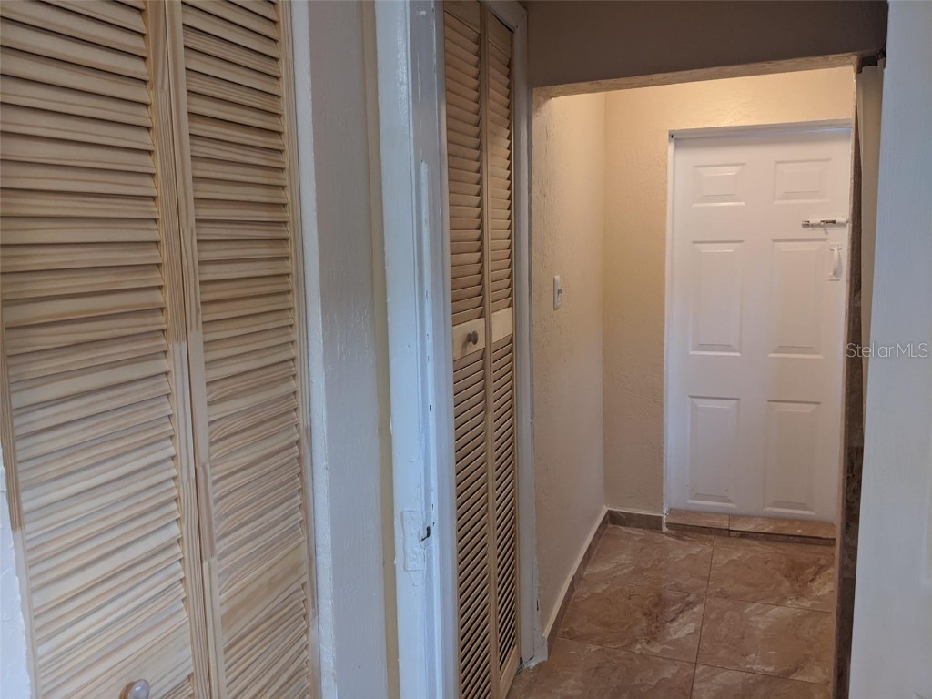 298 NW 104th Street Miami FL 33150 O6329861 image38