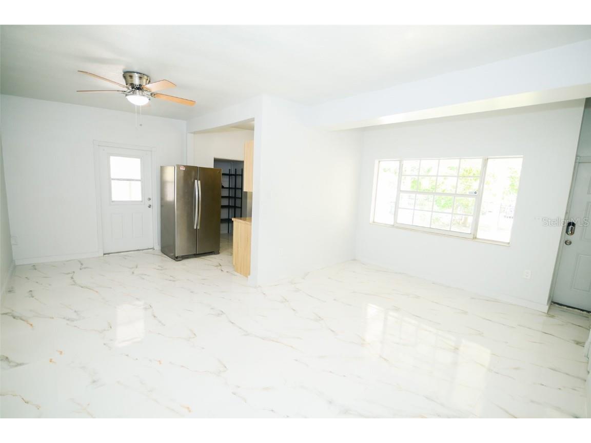 298 NW 104th Street Miami FL 33150 O6329861 image6