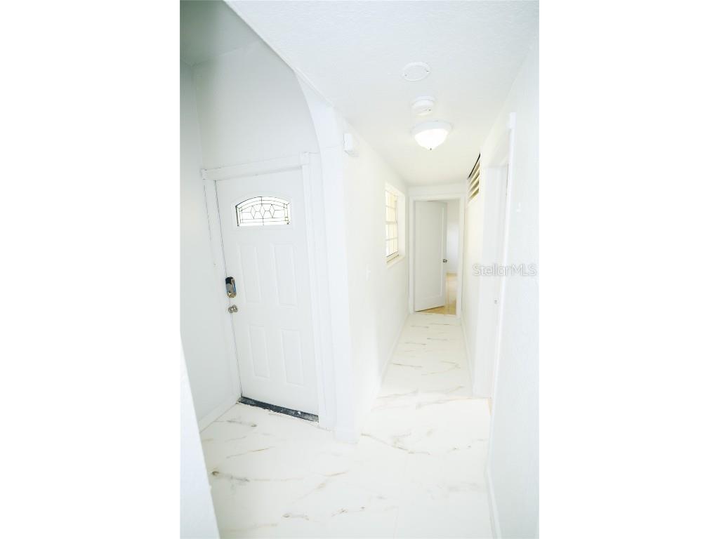 298 NW 104th Street Miami FL 33150 O6329861 image9