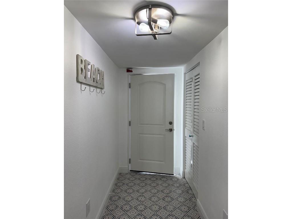 298 Skiff Point #103 Clearwater Beach FL 33767 - MANDALAY CHANNEL TB8446781 image3