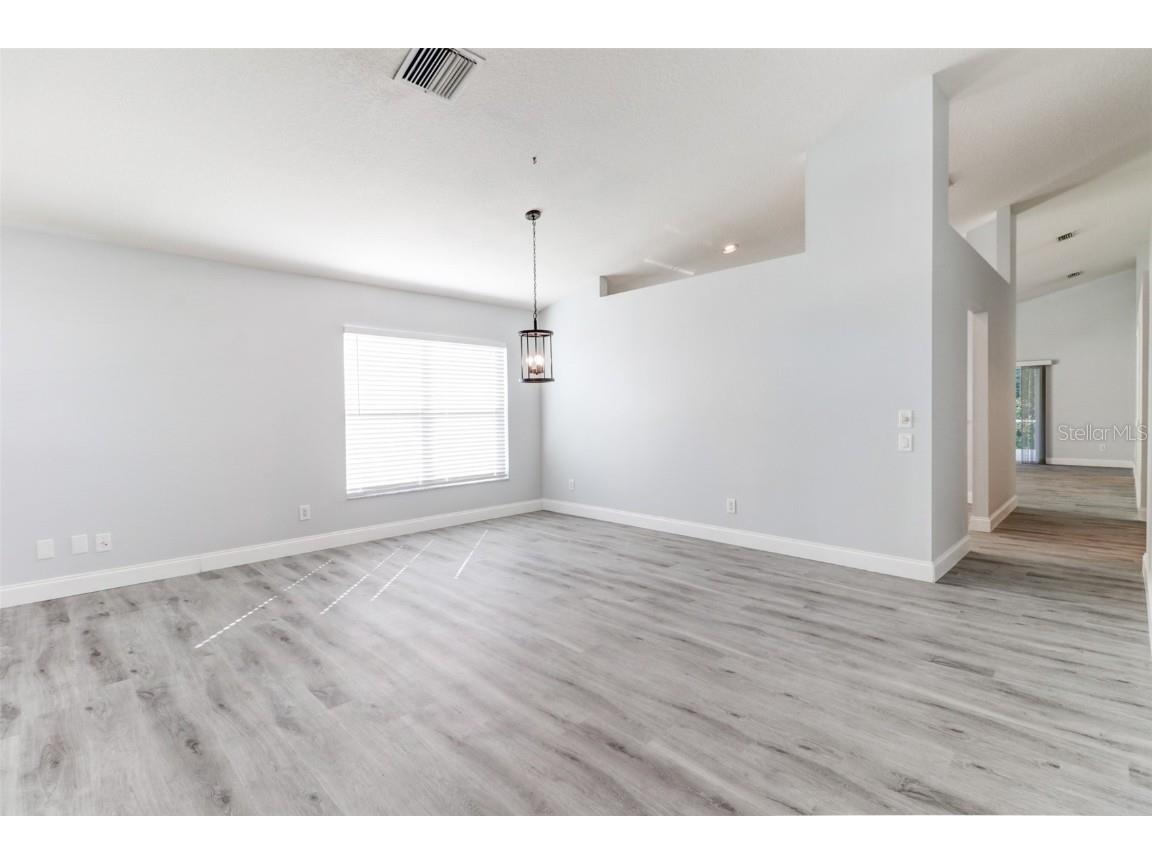 29806 Morningmist Drive Wesley Chapel FL 33543 TB8443603 image3