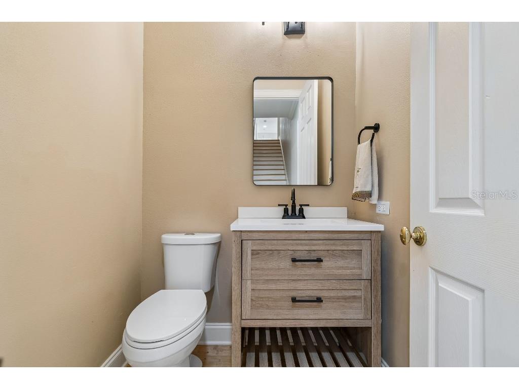 2984 Jeff Myers Circle Sarasota FL 34240 TB8515402 image11