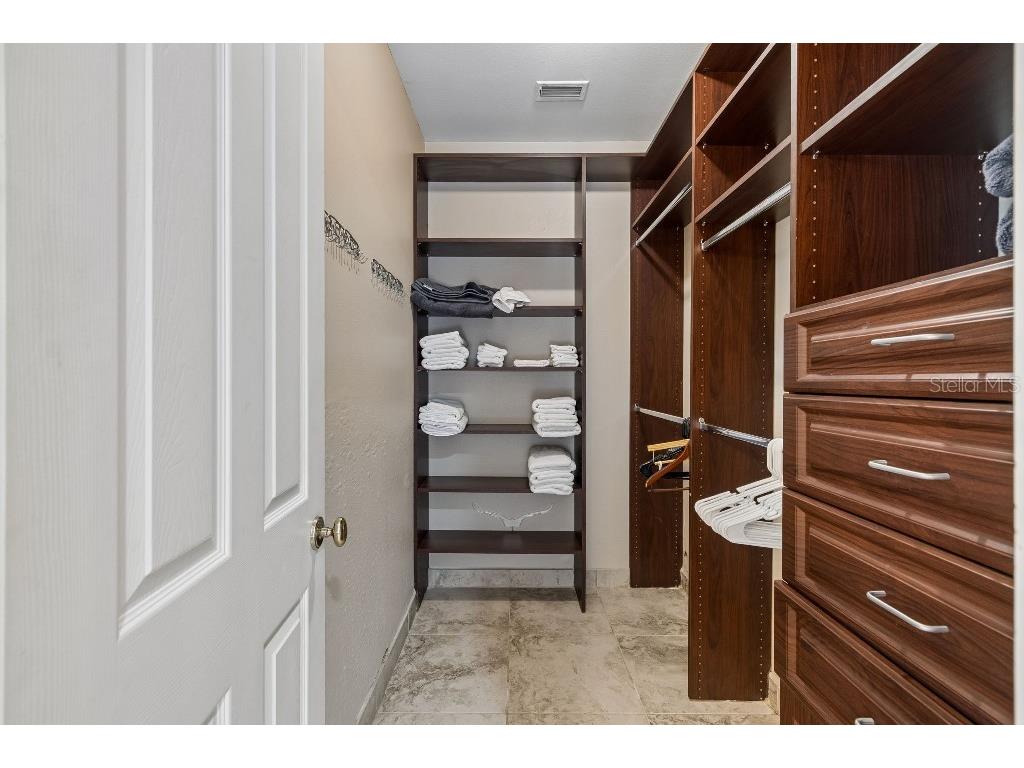 2984 Jeff Myers Circle Sarasota FL 34240 TB8515402 image22