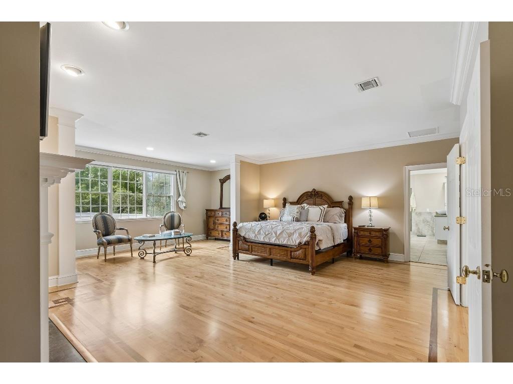 2984 Jeff Myers Circle Sarasota FL 34240 TB8515402 image25