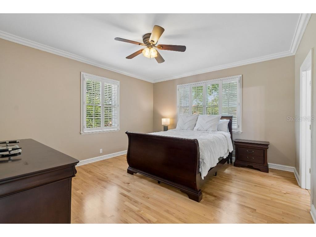 2984 Jeff Myers Circle Sarasota FL 34240 TB8515402 image32