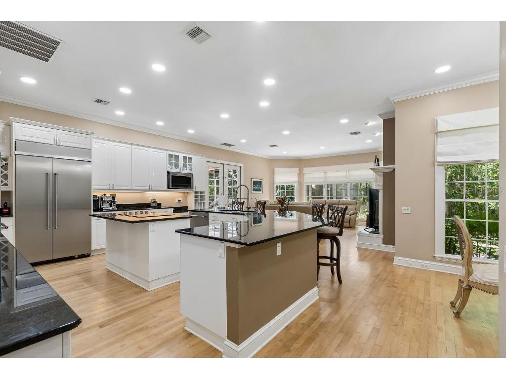 2984 Jeff Myers Circle Sarasota FL 34240 TB8515402 image9