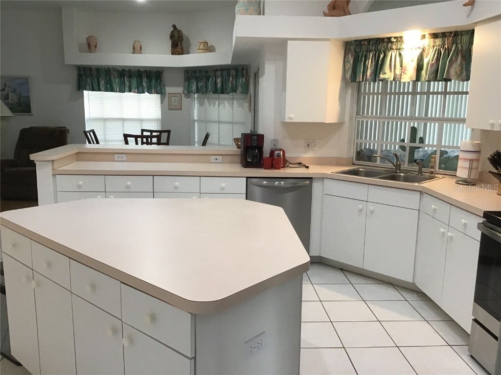 2984 Tusket Avenue North Port FL 34286 C7472914 image5