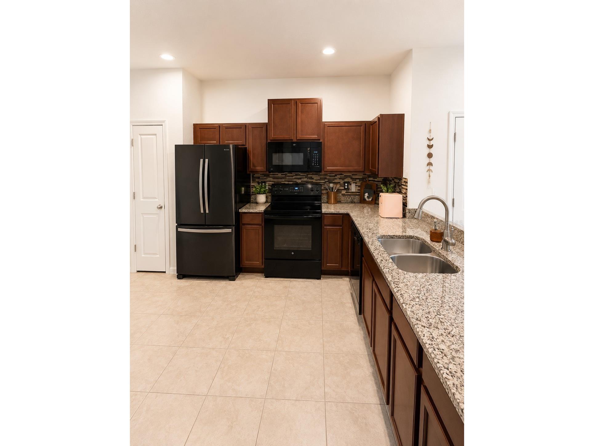2985 Jacob Crossing Lane Holiday FL 34691 TB8507904 image4