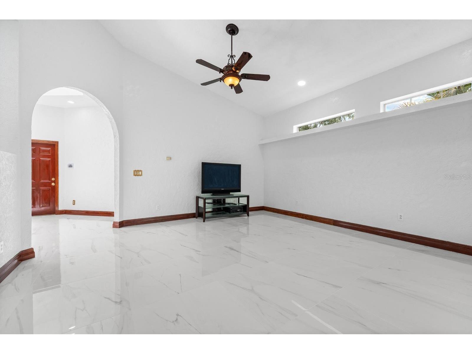 2985 La Concha Drive Clearwater FL 33762 TB8513605 image17